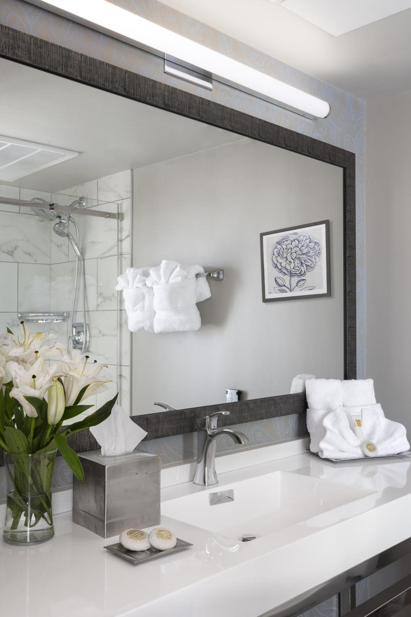 Seven Gables Inn, St Louis West, A Tribute Portfolio Hotel Clayton Luaran gambar