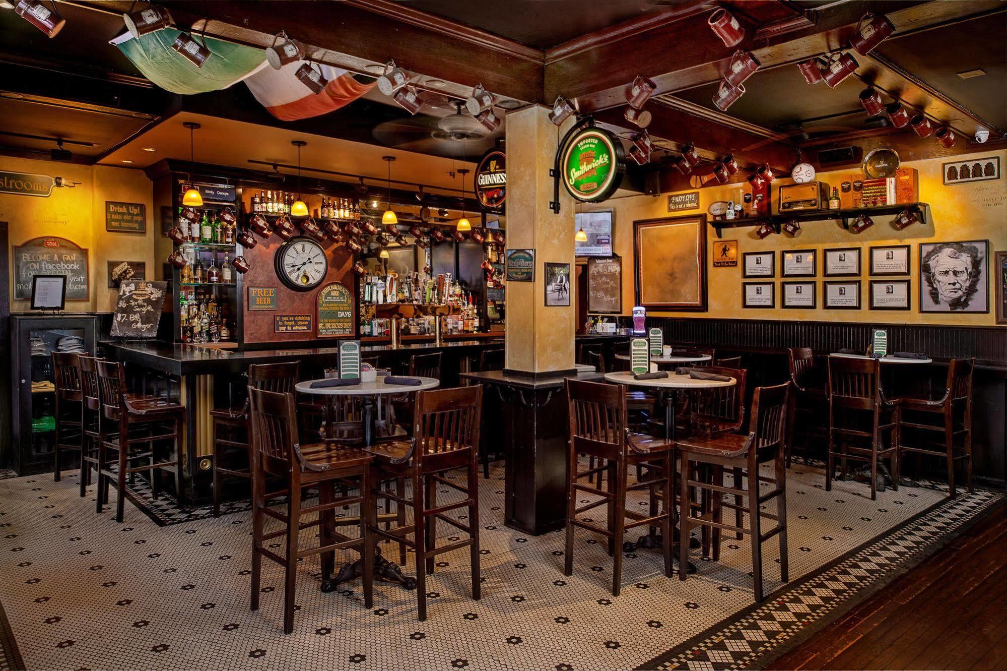 Seven Gables Inn, St Louis West, A Tribute Portfolio Hotel Clayton Luaran gambar